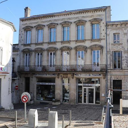 Residence Du Marche Жонзак Екстер'єр фото